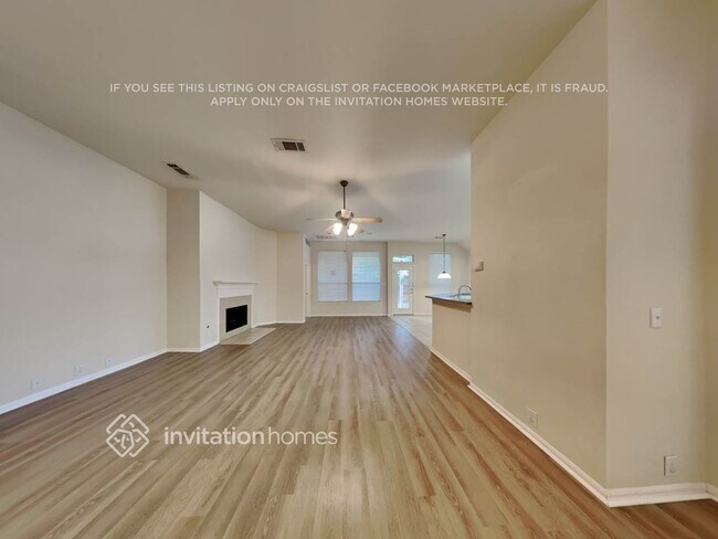 Building Photo - 2824 Maple Creek Dr