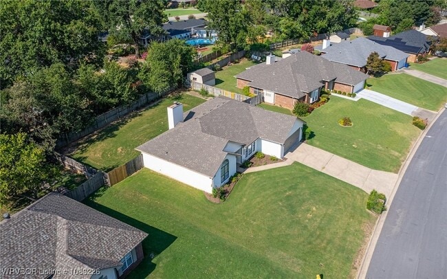 Building Photo - 8808 Skypark Dr