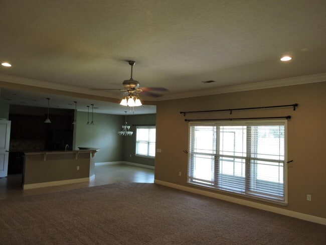Building Photo - 4587 Ashton Cir