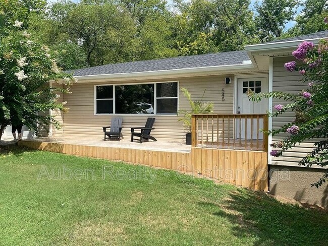 Photo - 545 Acorn Ct House