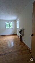 Building Photo - 266 Crestwood Ave