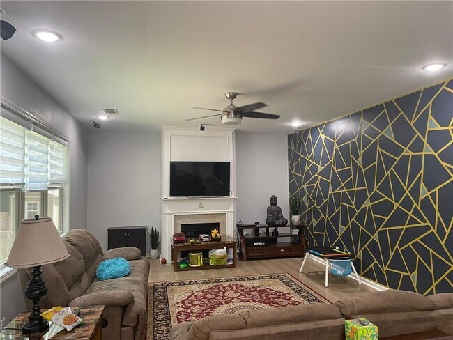 Foto del edificio - 825 Streamview Way
