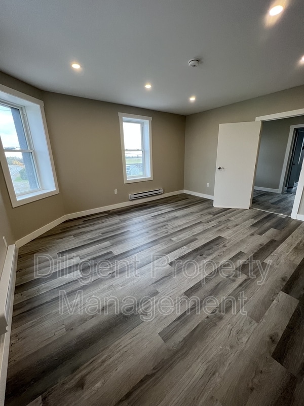 Building Photo - 2307 Elm Tree Rd