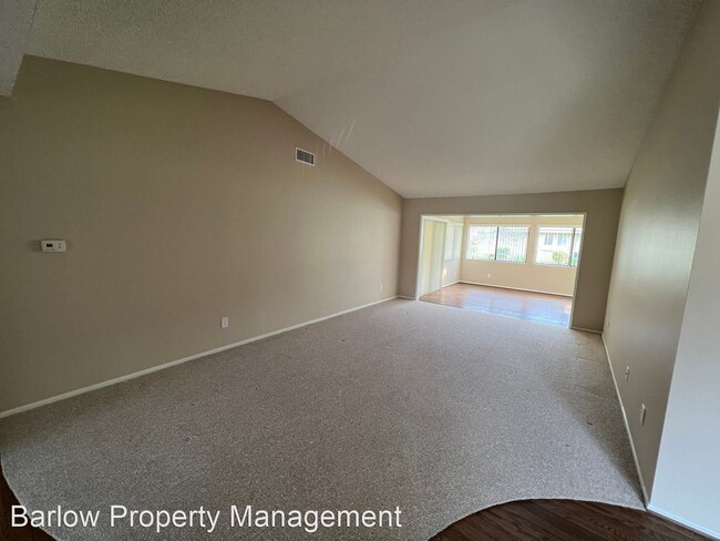 Building Photo - 2 br, 2 bath House - 14117 Village 14