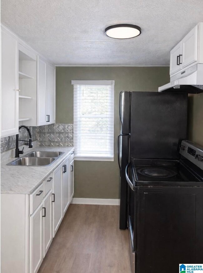 Building Photo - 1605 West St