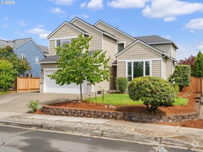 Building Photo - 42019 NW Oak Way