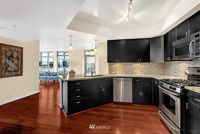 Kitchen to LR - 819 Virginia St