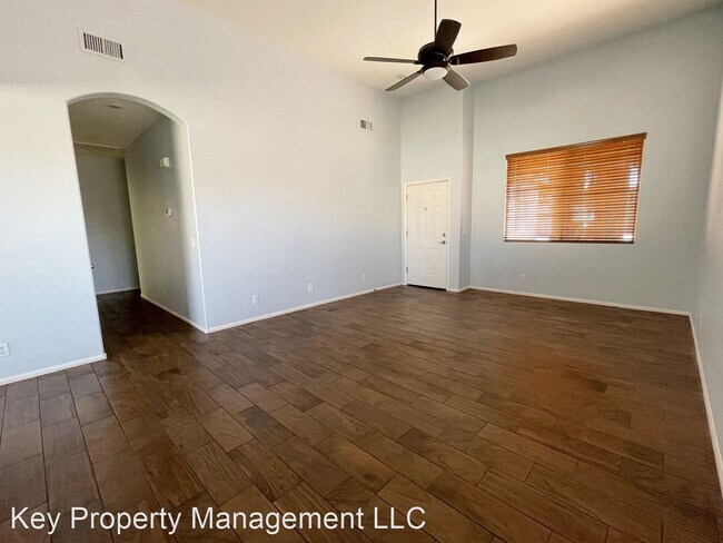 Building Photo - 3 br, 3 bath House - 9411 Hennessy Ct