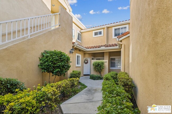 Building Photo - 2342 Paseo Circulo