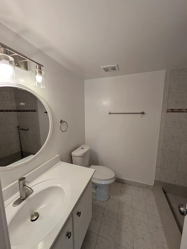 Room 2 bathroom - 1624 NW 90th Way