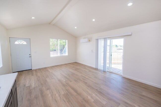 Building Photo - 2 BEDROOM / 1 BATH IN LEMON GROVE $2495.00...