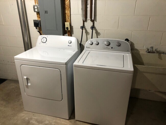 Foto del edificio - 2704 London Rd