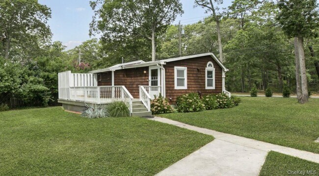 Foto del edificio - 61 Squires Ave