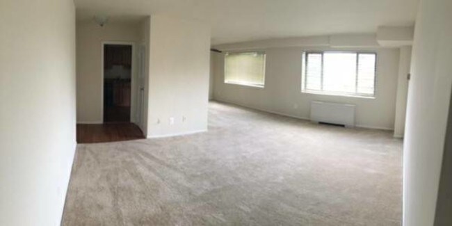 Foto del edificio - 10820 Georgia Ave