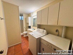 Foto del edificio - 469 Pike Rd