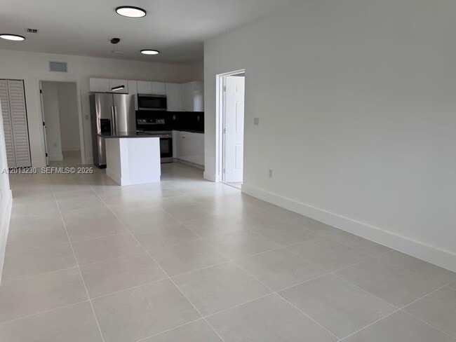Foto del edificio - 1440 NW 61st St