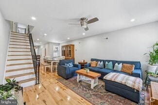 Building Photo - 516 McKean St