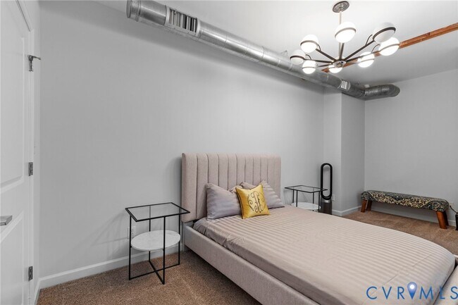 Foto del edificio - 815 Porter St