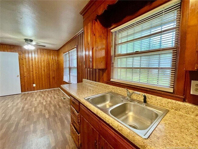 Foto del edificio - 3524 Scottywood Dr