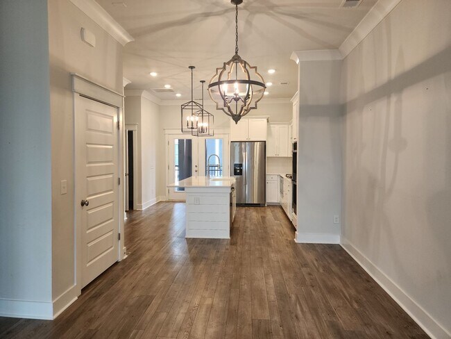 Foto del edificio - Stunning 4 Bedroom Townhome in Midtown - M...