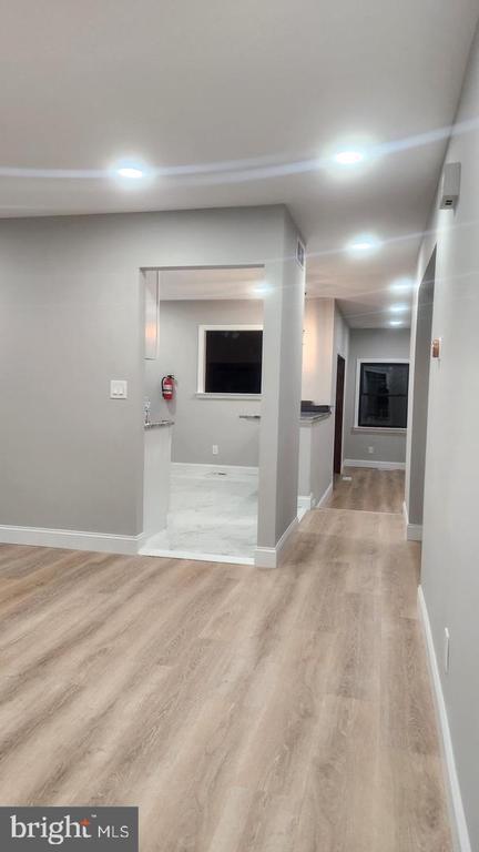 Foto del edificio - 4 Meadowside Ct