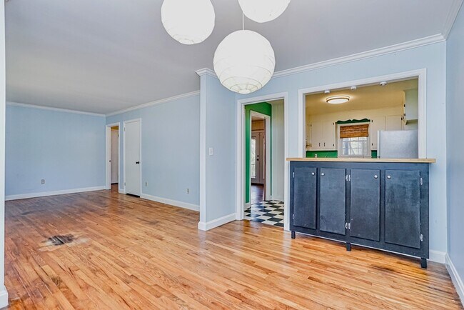 Foto del edificio - 408 Thornwood Dr