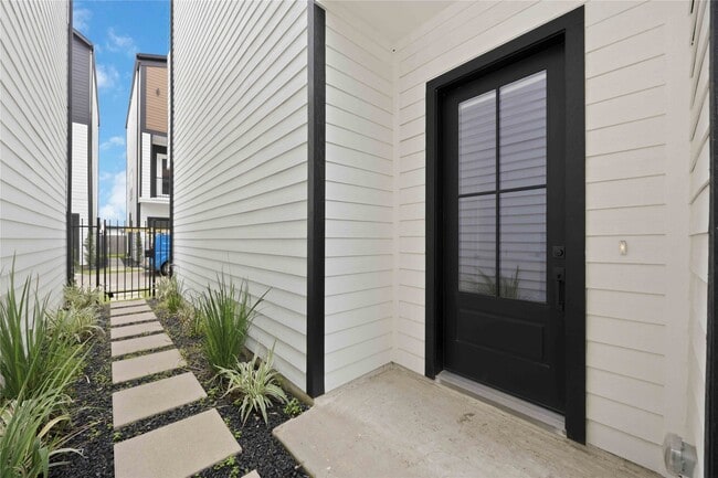 Building Photo - 4013 Griggs Rd