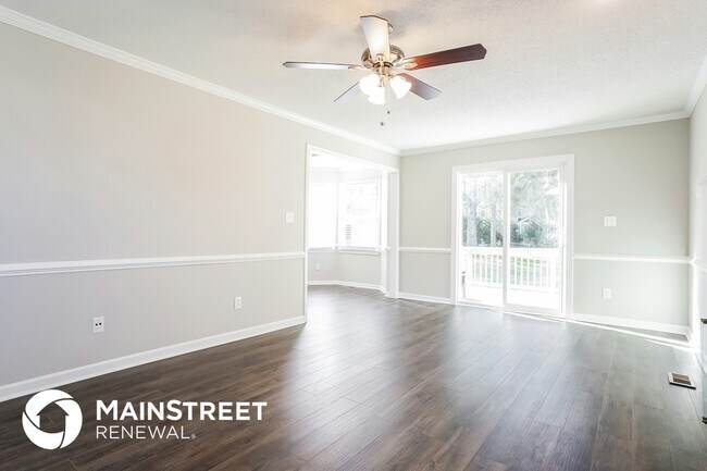 Foto del edificio - 5116 Glen Cox Dr