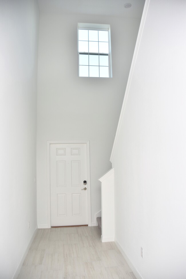 Front Door - 2505 Leonia Ln