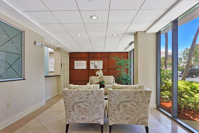 Foto del edificio - 4200 N Ocean Dr