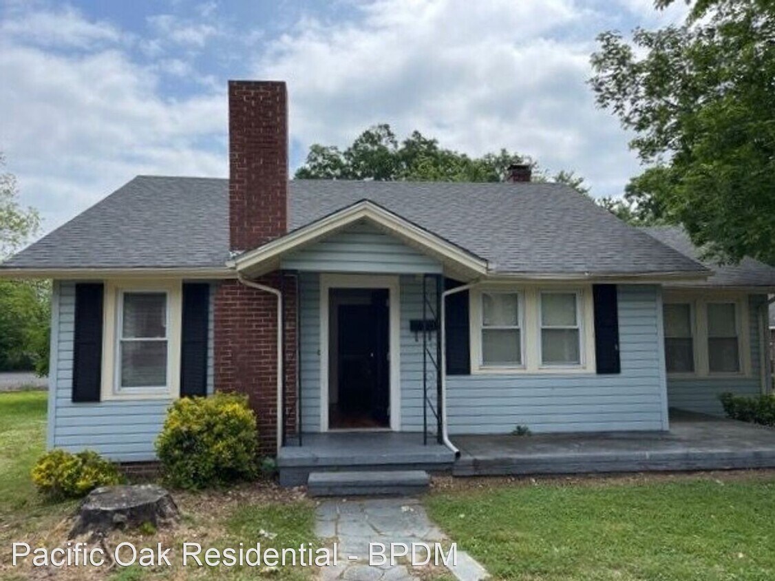 Primary Photo - 3 br, 1 bath House - 116 Church Street