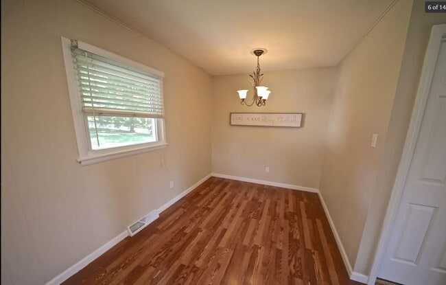 Building Photo - 5675 S Fairfax Rd