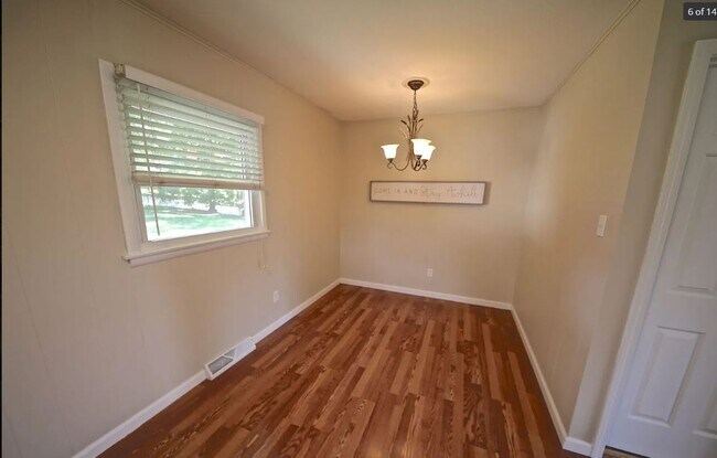 Foto del edificio - 5675 S Fairfax Rd