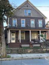 Building Photo - 609-611 Pine St