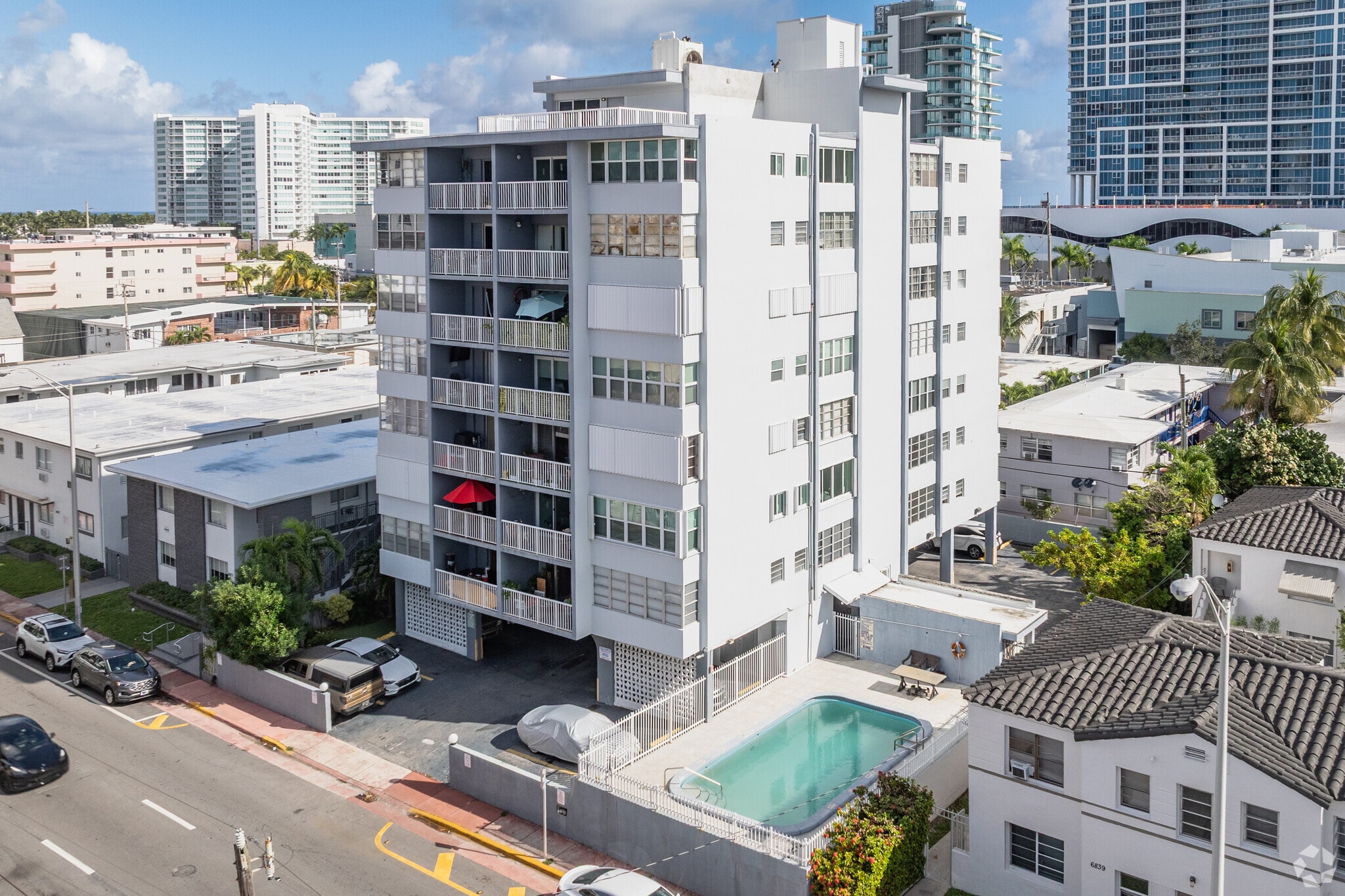 Villa Royal Condominium