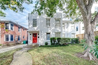 Building Photo - 1852 Sul Ross St