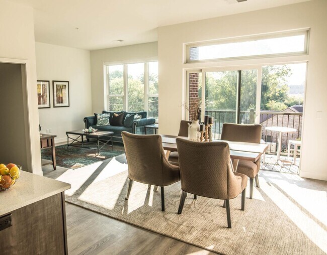 Interior Photo - Artesa Apartments