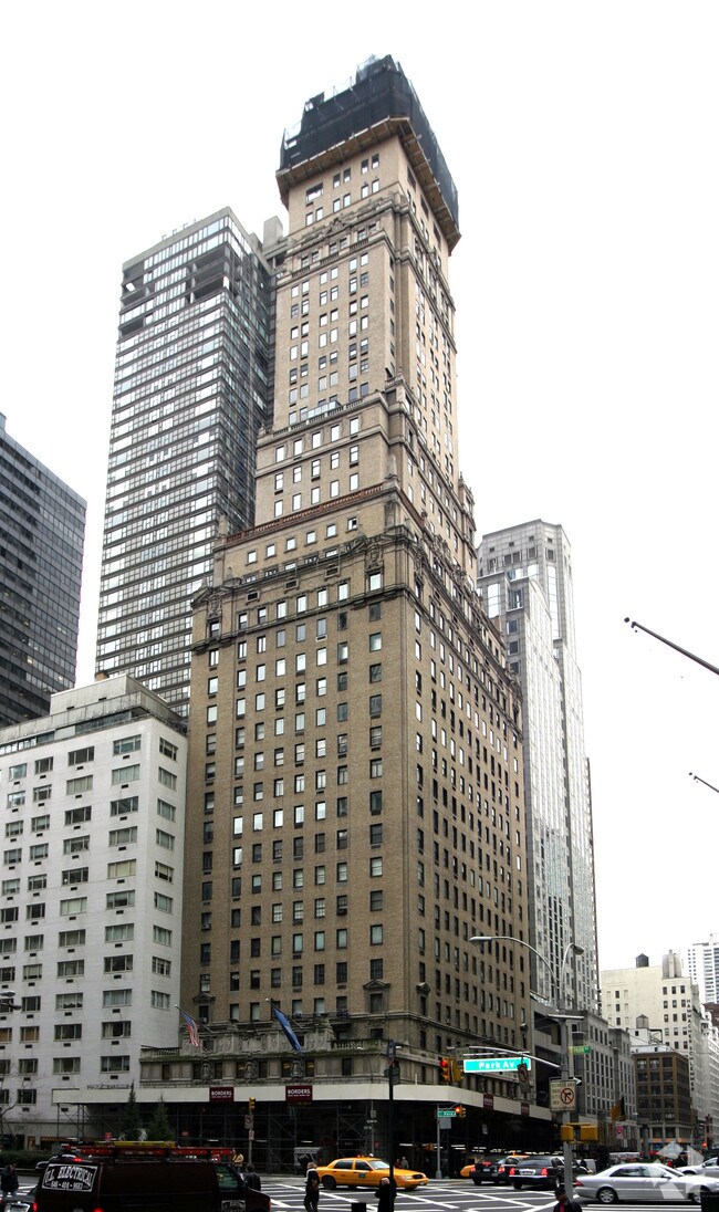 Foto del edificio - The Ritz Tower