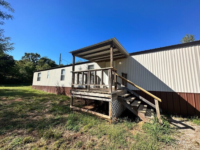 Foto del edificio - 3-bedroom 2-bathroom Mobile Home Available...
