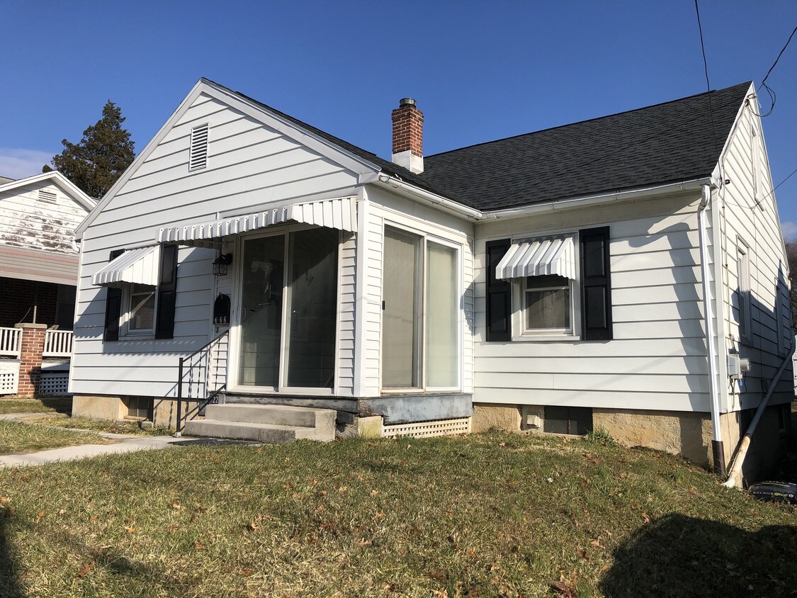 322 Centennial Ave, Hanover, PA 17331 House Rental in Hanover, PA