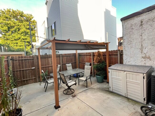 Foto del edificio - 1609 S 21st St