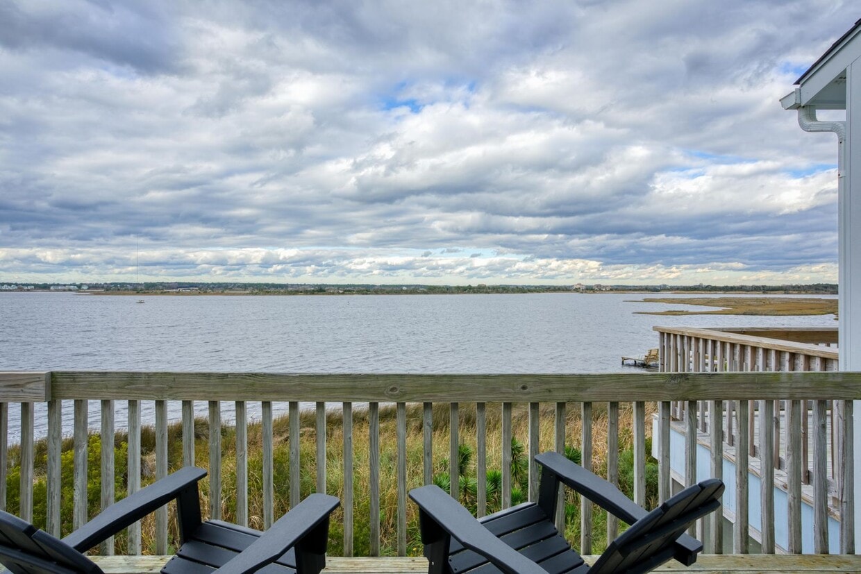 Foto principal - FURNISHED OFF-SEASON MONTHLY RENTAL-STARTI...