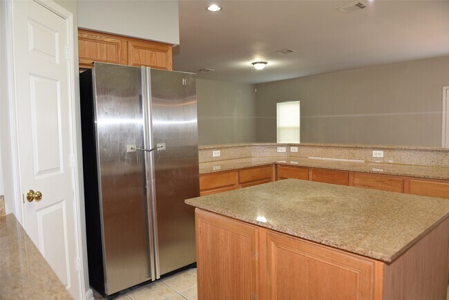 Foto del edificio - 6807 Turtlewood Dr