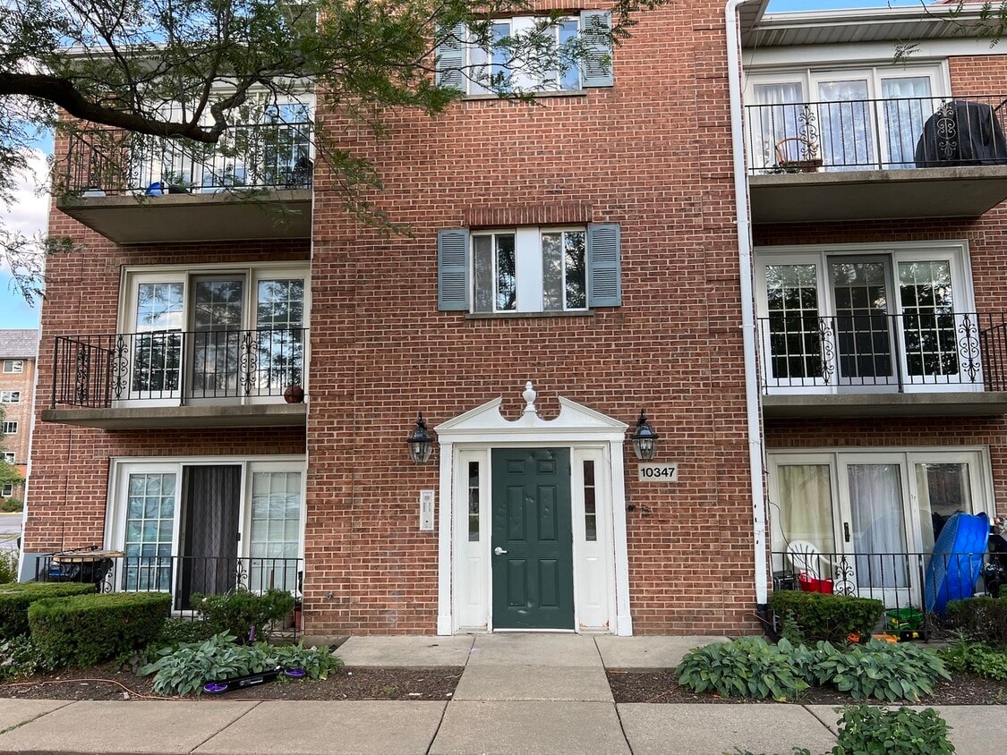 10347 Dearlove Rd Unit 47202, Glenview, IL 60025 Condo for Rent in