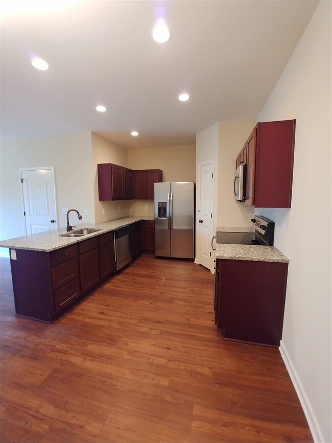 164 Shirley Blvd, Vine Grove, KY 40175 Townhome Rentals in Vine Grove