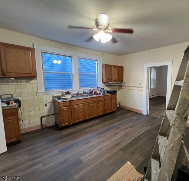 Building Photo - 265 Walnut St