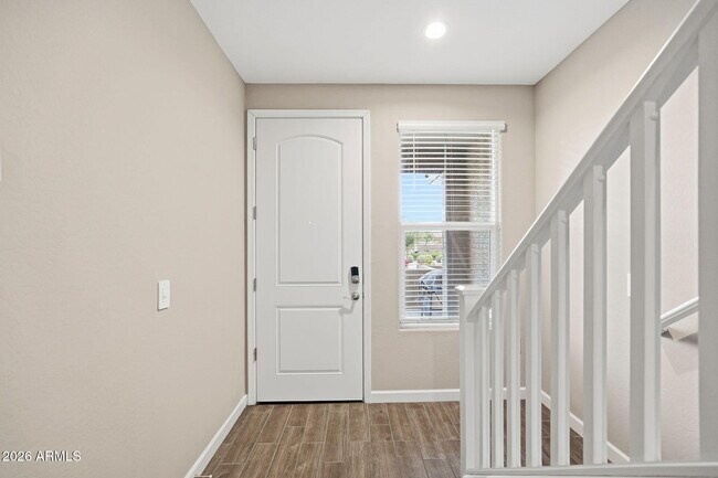 Foto del edificio - 1255 N Arizona Ave