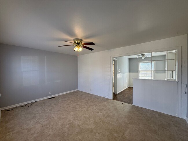 Foto del edificio - **$200 off the First Month's Rent** Discov...