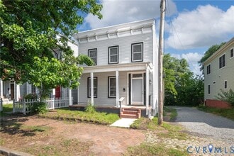 Building Photo - 612 Idlewood Ave