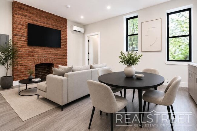 Building Photo - BRAND NEW SPACIOUS Flex 2 Bed Duplex in Bed Stuy!